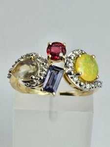 1213: Vintage: 9ct White Gold Abstract Cocktail Cluster Ring- outrageous