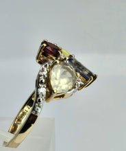 Load image into Gallery viewer, 1213: Vintage: 9ct White Gold Abstract Cocktail Cluster Ring- outrageous
