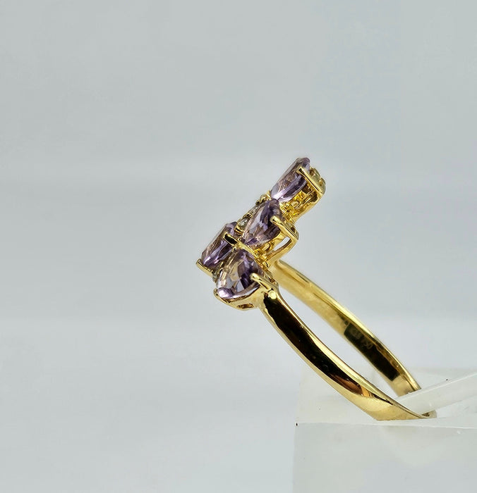 1497: Vintage: Rare 18ct Gold Lilac Amethyst Diamonds Tiered Ring- eclectic elegance