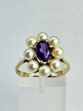 Load image into Gallery viewer, 1358: Vintage 9ct Gold Amethyst Pearls Flower Head Ring- finest quality
