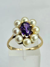 Load image into Gallery viewer, 1358: Vintage 9ct Gold Amethyst Pearls Flower Head Ring- finest quality
