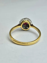 Cargar imagen en el visor de la galería, 1365: Vintage: 18ct Gold Tourmaline Diamonds Target Ring- striking colours

