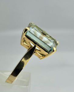 1369:  Vintage; 14ct Gold Large (8ct) Emerald Cut Aquamarine Cocktail Ring