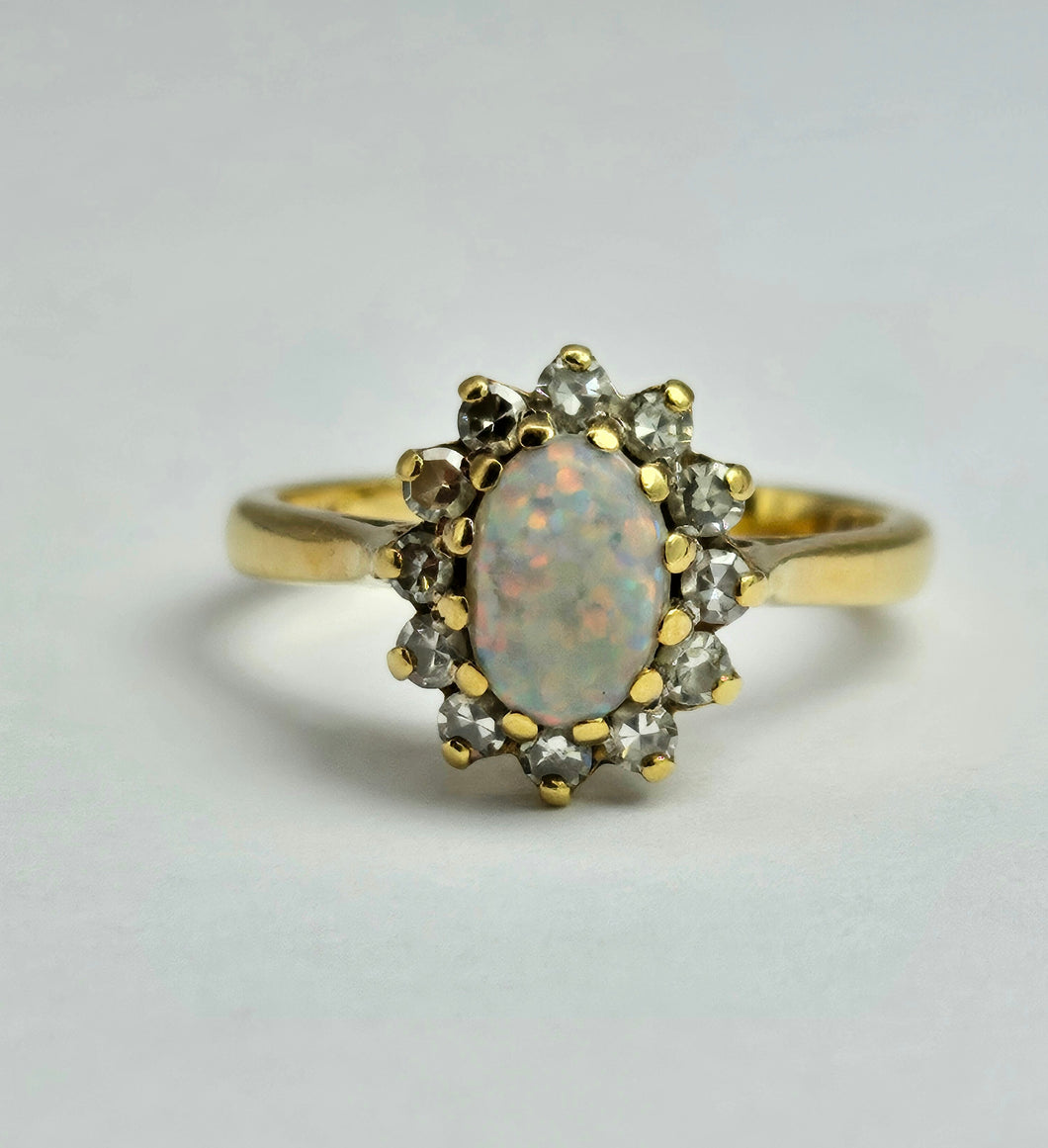 1513: Vintage: 18ct Gold White Opal Diamonds (0.3ct) Floral Cluster Ring- From 1978
