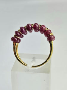 1520: Vintage: 18ct Gold Rubies Diamonds Tiered Cocktail Ring