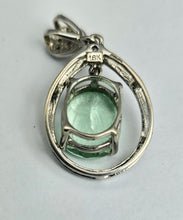 Cargar imagen en el visor de la galería, 1621: Vintage: 18ct White Gold Green Sapphire Diamonds Pendulum Pendant- simply gorgeous
