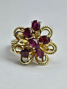 1508: Vintage: 14ct Gold Rubies Diamonds Cocktail Cluster Ring - Statement