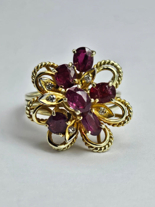 1508: Vintage: 14ct Gold Rubies Diamonds Cocktail Cluster Ring - Statement