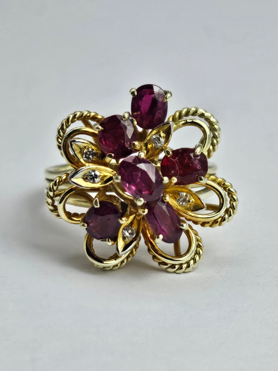 1508: Vintage: 14ct Gold Rubies Diamonds Cocktail Cluster Ring - Statement