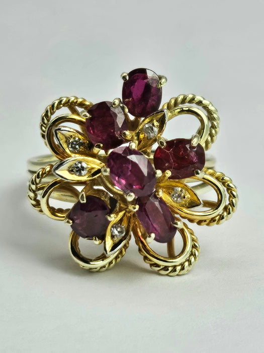 1508: Vintage: 14ct Gold Rubies Diamonds Cocktail Cluster Ring - Statement