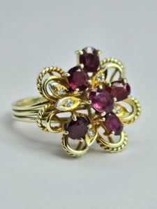 1508: Vintage: 14ct Gold Rubies Diamonds Cocktail Cluster Ring - Statement