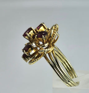 1508: Vintage: 14ct Gold Rubies Diamonds Cocktail Cluster Ring - Statement