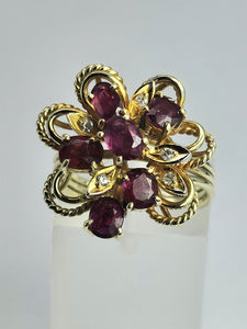 1508: Vintage: 14ct Gold Rubies Diamonds Cocktail Cluster Ring - Statement