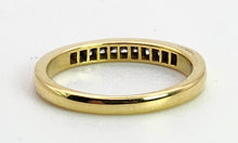 Cargar imagen en el visor de la galería, 1203: Vintage: 18ct Gold 11 Princess Cut Diamonds Stacker Ring- high calibre natural diamonds
