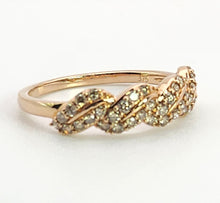 Cargar imagen en el visor de la galería, 1350: Vintage: 9ct Rose Gold Champagne Diamonds Stacker/Dress Ring- delectable
