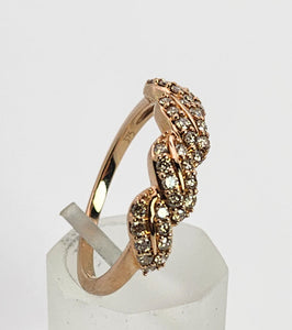 1350: Vintage: 9ct Rose Gold Champagne Diamonds Stacker/Dress Ring- delectable