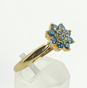 1346: Vintage; Rare 9ct Gold Blue Diamonds Flower Head Ring- 15 natural, sparkling diamonds