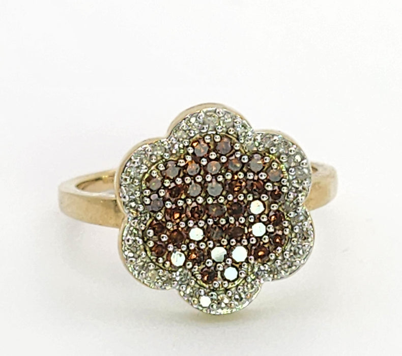 6349 Vintage: 9ct Gold 72 Champagne & White Diamonds (1ct) Flower Head Ring