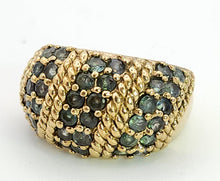 Cargar imagen en el visor de la galería, 1464: Vintage: 9ct Gold 36 Green Topaz Statement Ring- a substantial piece
