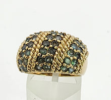 Cargar imagen en el visor de la galería, 1464: Vintage: 9ct Gold 36 Green Topaz Statement Ring- a substantial piece
