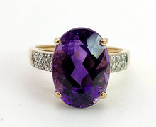 Load image into Gallery viewer, 1465: Vintage: 9ct Gold Oval Purple Amethyst 16 Diamonds Dress Ring- FAB
