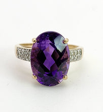 Load image into Gallery viewer, 1465: Vintage: 9ct Gold Oval Purple Amethyst 16 Diamonds Dress Ring- FAB
