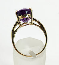 Load image into Gallery viewer, 1465: Vintage: 9ct Gold Oval Purple Amethyst 16 Diamonds Dress Ring- FAB

