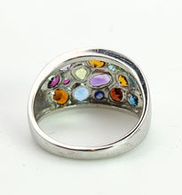 Cargar imagen en el visor de la galería, 1477: Vintage: 9ct White Gold Multi- Gem Bombe Ring- fabulous, fun colour array
