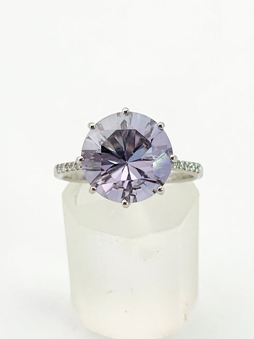 1478: Vintage: 9ct White Gold Round Cut Quartz 12 Diamonds Dress/Stacker Ring- lovely cut