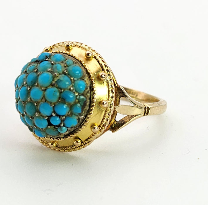 6154: Vintage: 18ct Gold Turquoises Domed Cluster Cocktail&nbsp; Ring- lovely symmetry