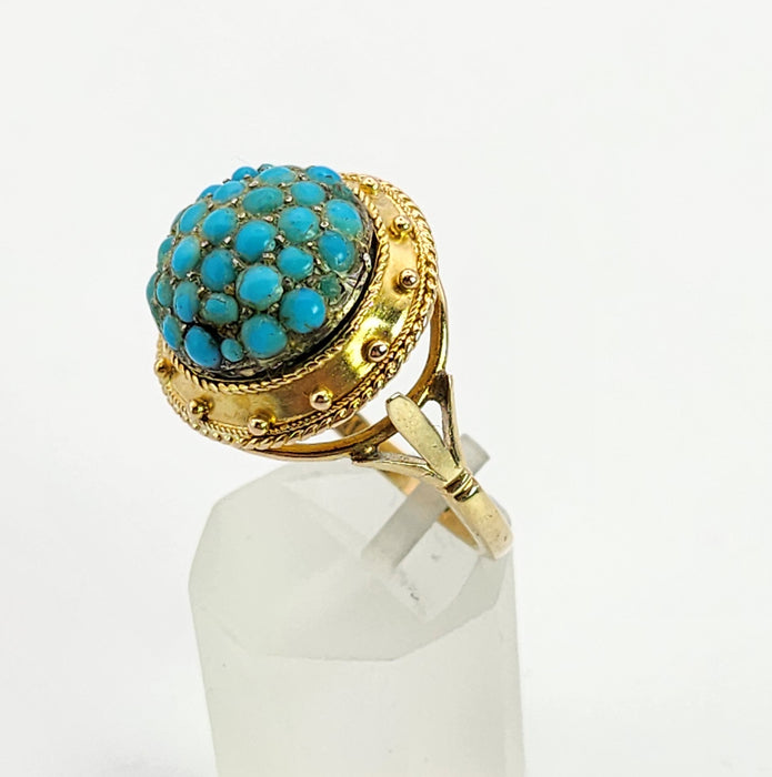 6154: Vintage: 18ct Gold Turquoises Domed Cluster Cocktail&nbsp; Ring- lovely symmetry