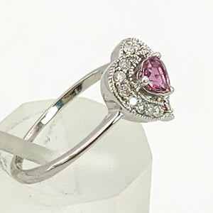 1160: Vintage; 9ct White Gold Heart-Cut Almandine Garnet Diamonds Ring- cute & sparkly