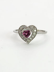 1160: Vintage; 9ct White Gold Heart-Cut Almandine Garnet Diamonds Ring- cute & sparkly