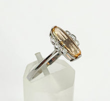 Cargar imagen en el visor de la galería, 1237: Vintage: 18ct White Gold Marquise- Cut Citrine Diamonds Ring- From 1980
