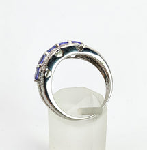Cargar imagen en el visor de la galería, 1352: Vintage: 18ct Gold Vivid Tanzanites 26 Diamonds Dress Ring- exquisite, crisp, sparkling
