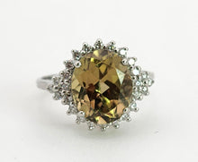 Cargar imagen en el visor de la galería, 1457: Vintage: 18ct White Gold Golden Citrine 26 Diamonds Dress Ring- lovely
