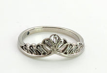 Load image into Gallery viewer, 1153: Vintage: Rare Palladium Mixed-Cut Diamonds Stacker Ring- natural, sparkling beauty
