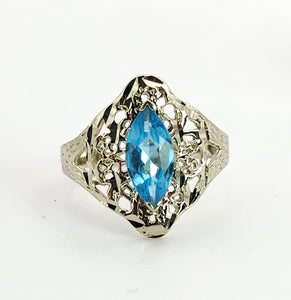 1556: Vintage: 14ct White Gold Marquise Cut Blue Topaz Openwork Dress Ring