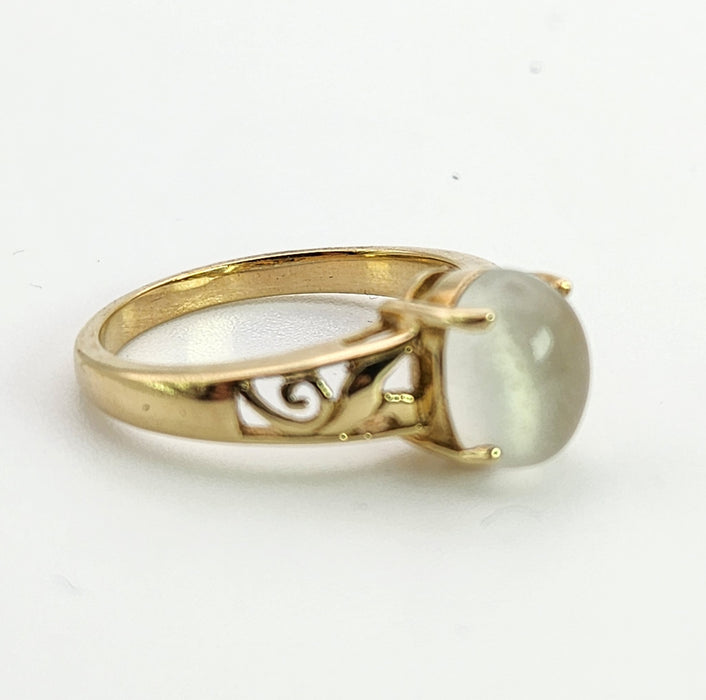 Vintage: 9ct Yellow Gold Moonstone Solitaire Ring