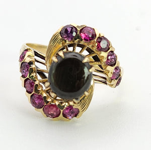 1437: Vintage: 18ct Gold Blue Sapphire Red Topaz Swirl Cluster Ring- Dramatic statement