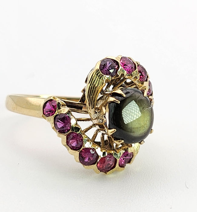 Vintage: 18ct Yellow Gold Blue Sapphire & Red Topaz Swirl Cluster Ring