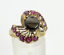 Load image into Gallery viewer, 1437: Vintage: 18ct Gold Blue Sapphire Red Topaz Swirl Cluster Ring- Dramatic statement
