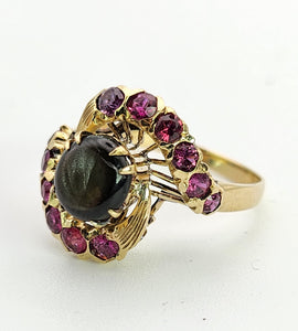 1437: Vintage: 18ct Gold Blue Sapphire Red Topaz Swirl Cluster Ring- Dramatic statement