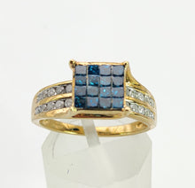 Load image into Gallery viewer, 1604: Vintage: 9ct Gold Blue &amp; White Diamonds Ring
