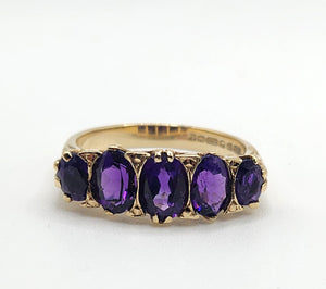 1588: Vintage: 9ct Gold 5 Rich Purple Amethysts Ring- From 1979