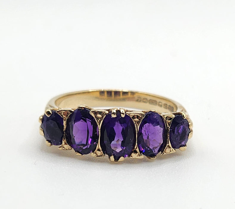 Vintage: 9ct Yellow Gold Five Amethyst Graduated Dress Ring — From 1979