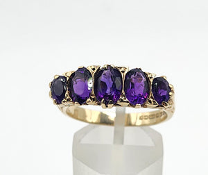 1588: Vintage: 9ct Gold 5 Rich Purple Amethysts Ring- From 1979