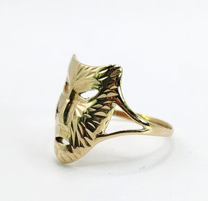 1336: Vintage: 9ct Gold "Theatrical Mask" Ring- a fun conversation piece.