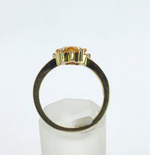 Cargar imagen en el visor de la galería, 1576: Vintage: 14ct Gold Star-Set Yellow Citrines Diamond Dress Ring
