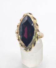 Load image into Gallery viewer, 4932: Antique- Victorian 18ct Gold Large Marquise Garnet (5.3ct) Ring- Something special
